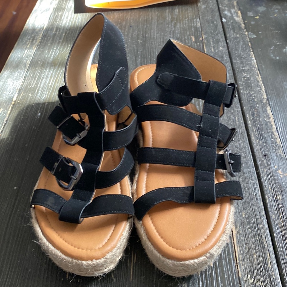Black sandals